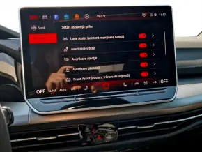 VW Golf GTI Edition 50 thumbnail