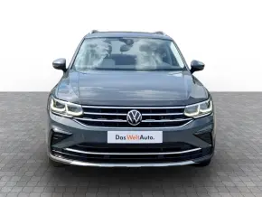 VW Noul Tiguan Life 2,0 TDI DSG thumbnail