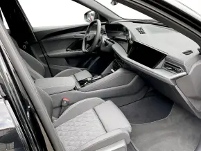 Audi Q5 Sportback 40 TDI quattro thumbnail
