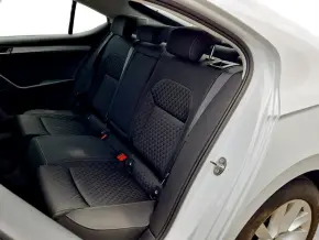Škoda SUPERB AMBITION 2.0 TDI DSG Small Fleet thumbnail
