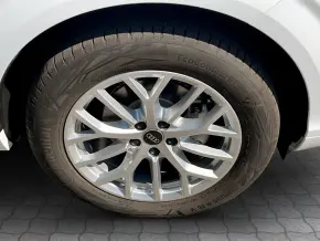 Audi Q3 Sportback 35 TFSI thumbnail