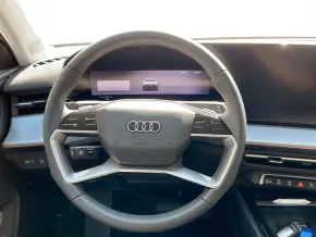 Audi Q3 Sportback 35 TFSI thumbnail