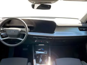 Audi Q3 Sportback 35 TFSI thumbnail