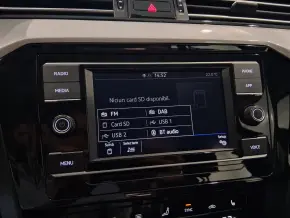 VW Passat Var. Comf.1.5 TSI ACT DSG thumbnail