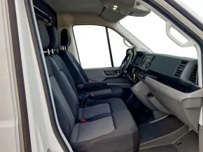 VW Crafter 3.5 Furgon L4H3 FWD 103kW thumbnail