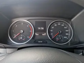 VW Crafter 3.5 Furgon L4H3 FWD 103kW thumbnail