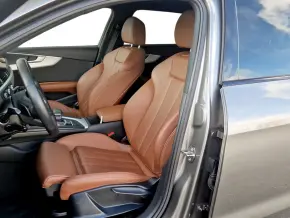 A4 Avant S Line 30 TDI thumbnail