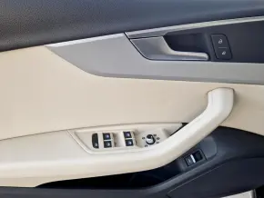 A4 Avant S Line 40 TDI quattro thumbnail