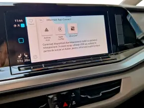 VW Multivan Life L 2.0 TDI 110KW thumbnail