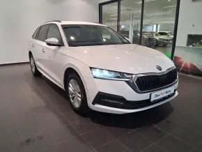 Škoda OCTAVIA COMBI AMBITION 2.0 TDI DSG thumbnail
