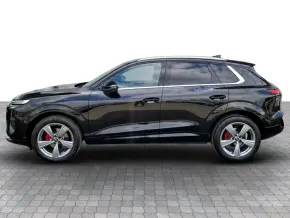 Q3 35 TFSI thumbnail