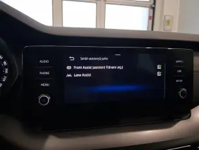 Škoda OCTAVIA COMBI AMBITION 2.0 TDI DSG thumbnail