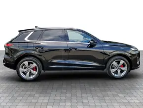 Q3 35 TFSI thumbnail