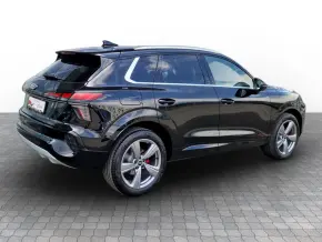 Q3 35 TFSI thumbnail
