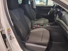 Škoda OCTAVIA COMBI AMBITION 2.0 TDI DSG thumbnail