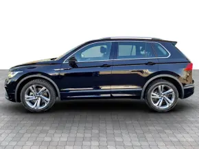 VW Noul Tiguan R-Line 2,0 TSI DSG 4Mot thumbnail