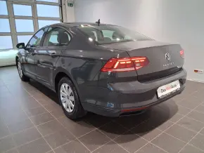 VW Noul Passat Trendline1.5 TSI ACT thumbnail