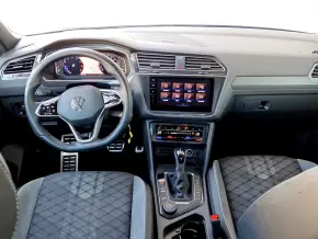 VW Noul Tiguan R-Line 2,0 TSI DSG 4Mot thumbnail