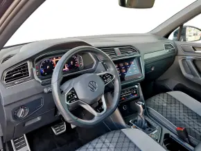 VW Noul Tiguan R-Line 2,0 TSI DSG 4Mot thumbnail