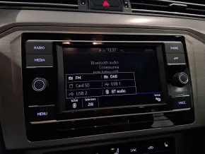 VW Noul Passat Trendline1.5 TSI ACT thumbnail