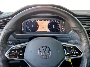 VW Noul Tiguan R-Line 2,0 TSI DSG 4Mot thumbnail
