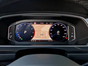VW Noul Tiguan R-Line 2,0 TSI DSG 4Mot thumbnail
