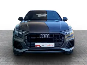 Audi Q8 55 TFSI quattro thumbnail