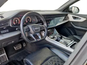 Audi Q8 55 TFSI quattro thumbnail