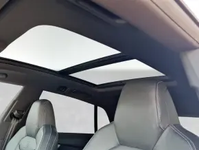 Audi Q8 55 TFSI quattro thumbnail