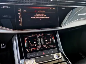 Audi Q8 55 TFSI quattro thumbnail