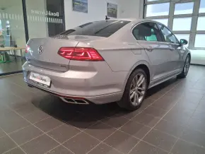 VW Noul Passat High 2.0  biTDI 4Mot DSG TD thumbnail