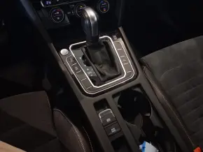 VW Noul Passat High 2.0  biTDI 4Mot DSG TD thumbnail