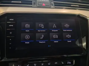 VW Noul Passat High 2.0  biTDI 4Mot DSG TD thumbnail