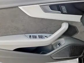 Audi A4 Avant 40 TFSI quattro advanced thumbnail