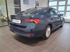 Škoda OCTAVIA AMBITION 1.5 TSI thumbnail