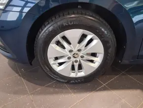 Škoda OCTAVIA AMBITION 1.5 TSI thumbnail