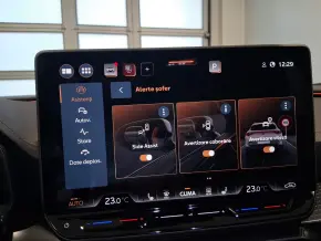 CUPRA Formentor 1.5 eTSI DSG7 mildh thumbnail