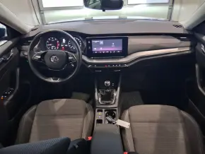 Škoda OCTAVIA AMBITION 1.5 TSI thumbnail