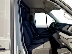 VW Crafter 3.5 Furgon L3H3 FWD 103kW thumbnail