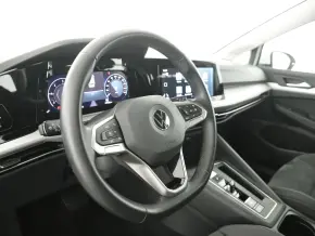 Noul Golf Variant Life 2.0 TDI DSG thumbnail