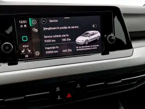 VW Golf Variant Life 2.0 TDI DSG thumbnail
