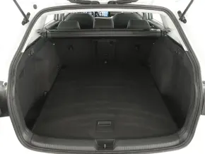 Noul Golf Variant Life 2.0 TDI DSG thumbnail