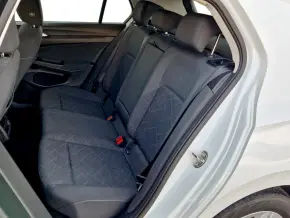 VW Golf Life 1.5 eTSI ACT DSG mild hyb thumbnail