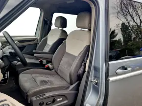 VW Multivan Style L 2.0 TDI 110KW thumbnail