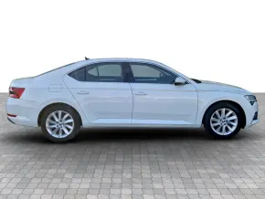 Škoda Superb iV Ambition thumbnail