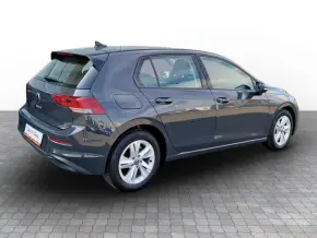 VW Golf Life 1.0 TSI thumbnail