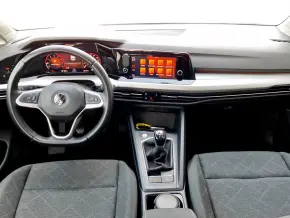 VW Golf Life 1.0 TSI thumbnail