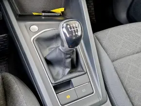 VW Golf Life 1.0 TSI thumbnail