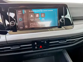 VW Golf Life 1.0 TSI thumbnail
