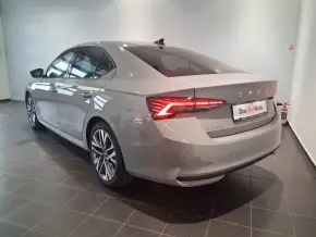 Škoda Octavia Selection 1.5 TSI DSG mHEV thumbnail